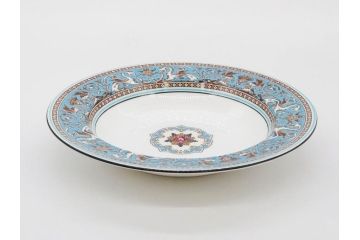 イギリス　WEDGWOOD(ウェッジウッド)　FLORENTINE TURQUOISE(フロレンティーン ターコイズ)　フォーマルで食卓が華やぐスーププレート2枚&スクエアプレート1枚セット(グロテスク文様、フルーツ、果物、スープ皿、変形皿、洋食器、英国)(R-079015)