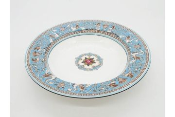 イギリス　WEDGWOOD(ウェッジウッド)　FLORENTINE TURQUOISE(フロレンティーン ターコイズ)　フォーマルで食卓が華やぐスーププレート2枚&スクエアプレート1枚セット(グロテスク文様、フルーツ、果物、スープ皿、変形皿、洋食器、英国)(R-079015)