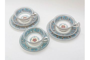 イギリス　WEDGWOOD(ウェッジウッド)　FLORENTINE TURQUOISE(フロレンティーン ターコイズ)　優雅な一時を過ごせるトリオセット2客&カップ&ソーサー1客セット(グロテスク文様、フルーツ、果物、C&S、プレート、皿、洋食器、英国)(R-079016)