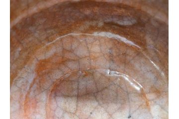 時代物　茶碗師 楽吉左衛門　鶴絵　約12cm　3.9寸　柔らかみと落ち着いた佇まいが魅力の赤茶碗(玄中、茶道具、茶陶、楽焼、裏印、共箱付き、和食器、三寸九分)(R-079017)　