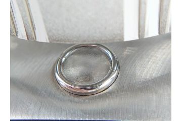 スイス　JAEGER-LECOULTRE(ジャガー・ルクルト)　ATMOS(アトモス)　METAL CALIBER 526-5　スタイリッシュなデザインと機能性を兼ね備えた置き時計(空気時計、ガス、半永久、使用説明書付き)(R-079019)