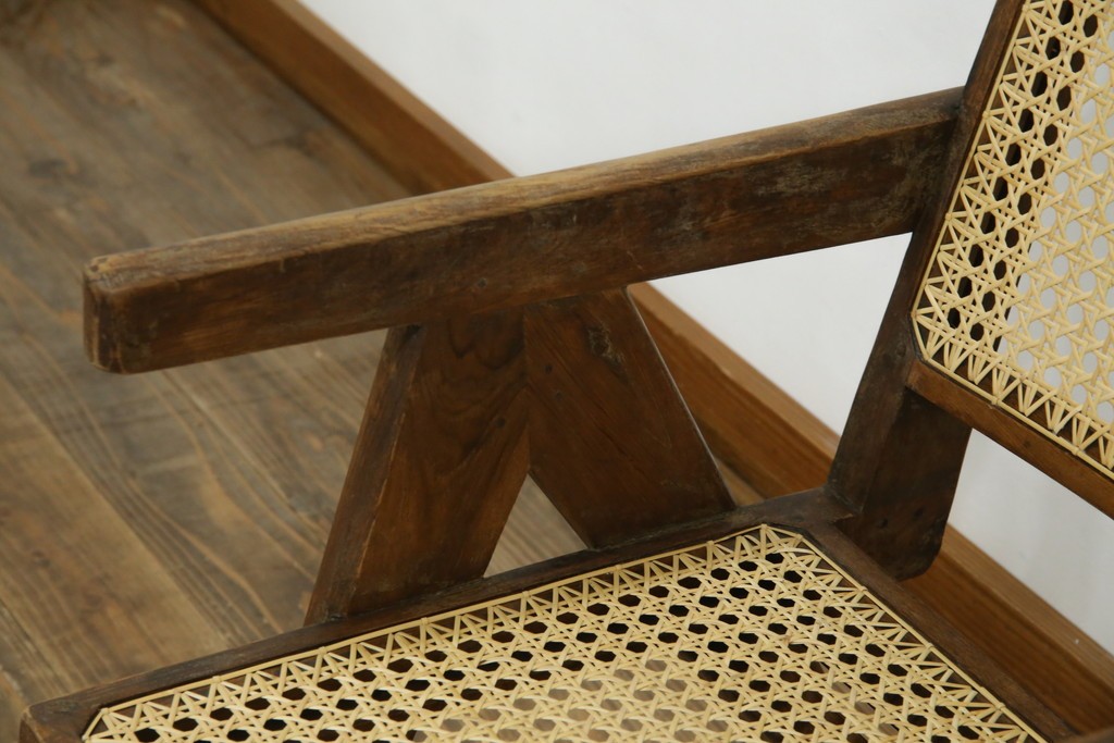 ヴィンテージ家具　gallery WAN(ギャラリーワン)取り扱い　Pierre Jeanneret(ピエール ジャンヌレ)　チーク材　オリジナル レター入り　P.U./C.H./L.I.b-78　イージーチェア　(R-079022)