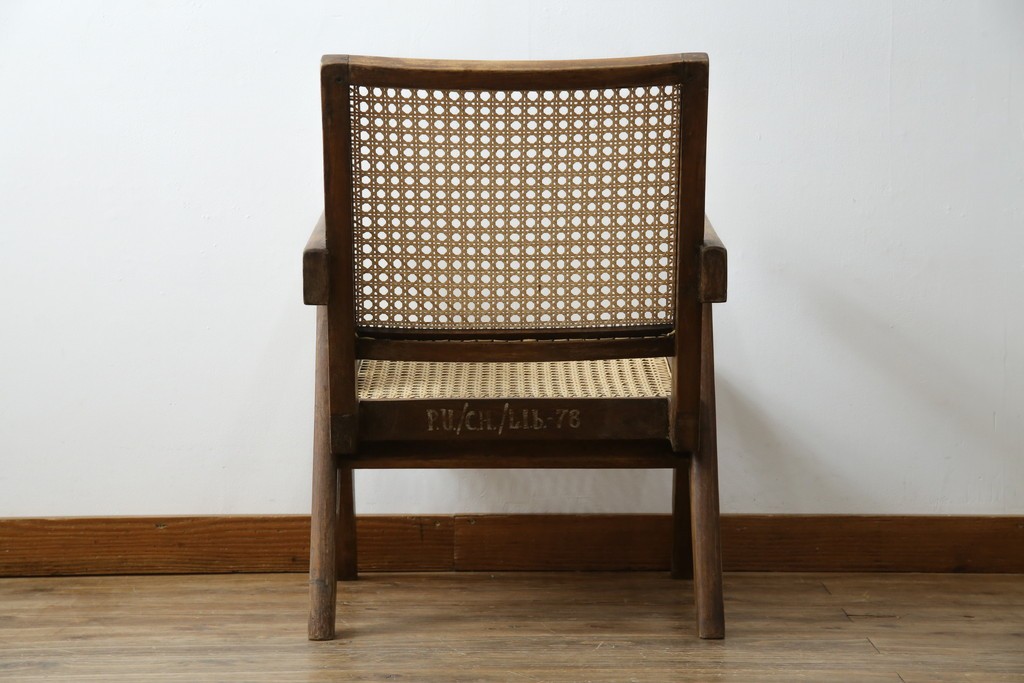 ヴィンテージ家具　gallery WAN(ギャラリーワン)取り扱い　Pierre Jeanneret(ピエール ジャンヌレ)　チーク材　オリジナル レター入り　P.U./C.H./L.I.b-78　イージーチェア　(R-079022)