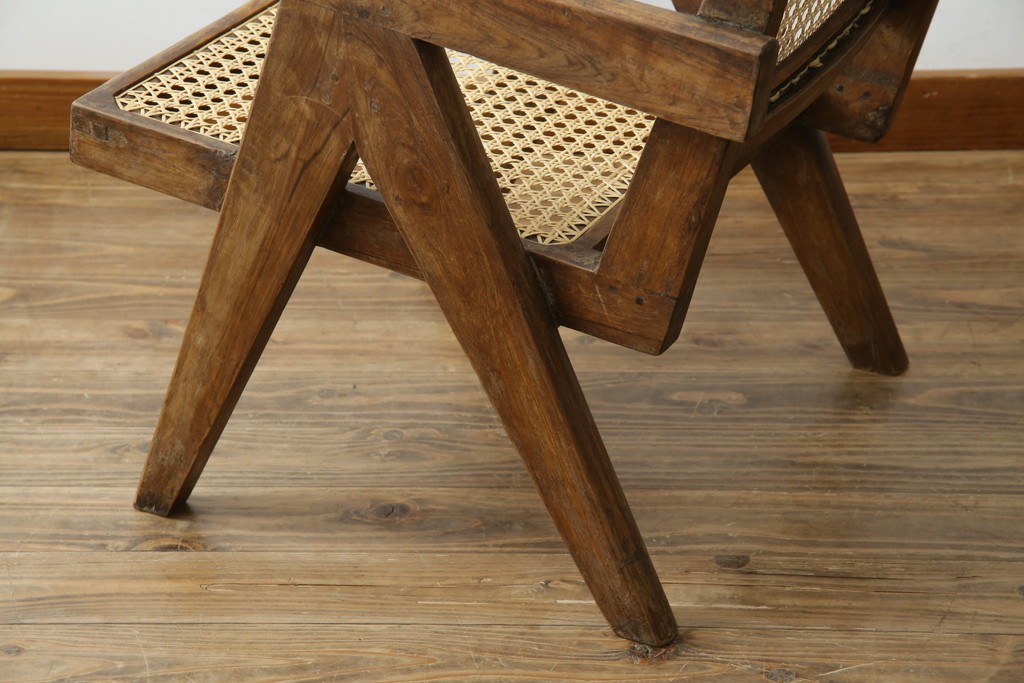 ヴィンテージ家具　gallery WAN(ギャラリーワン)取り扱い　Pierre Jeanneret(ピエール ジャンヌレ)　チーク材　オリジナル レター入り　P.U./C.H./L.I.b-78　イージーチェア　(R-079022)