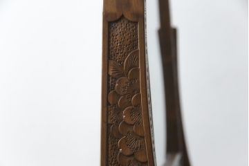 中古　美品　軽井沢彫り　満開の桜の彫刻をあしらった優美なドレッシングチェスト(ドレッサー、鏡台、引き出し、化粧台、サイドチェスト)(R-079024)