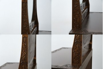 中古　美品　軽井沢彫り　満開の桜の彫刻をあしらった優美なドレッシングチェスト　(R-079024)