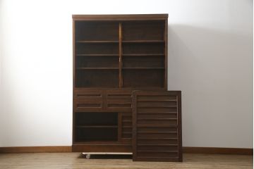 中古　美品　松本民芸家具　高山デザイン　落ち着きのある和モダンな雰囲気が魅力的な舞良型重ね戸棚(食器棚、水屋箪笥、収納棚、キャビネット)(R-079027)