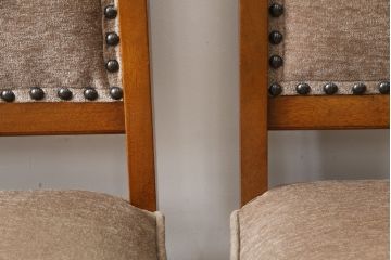 中古　美品　横浜クラシック家具　ダニエル(daniel)　ミッシェル(Michel)サイドチェア　挽き物脚がクラシカルな雰囲気を演出してくれるダイニングチェア5脚セット(椅子、イス、アームレスチェア、バラ売り可能)(R-079030)