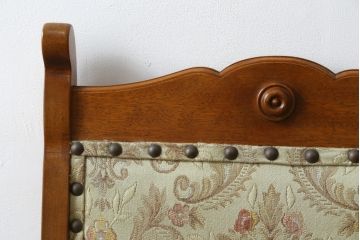 中古　美品　横浜クラシック家具　ダニエル(daniel)　ミッシェル(Michel)　高級感のある優雅な佇まいが魅力的なアームチェア2脚セット(ダイニングチェア、椅子、イス)(R-079031)