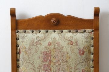 中古　美品　横浜クラシック家具　ダニエル(daniel)　ミッシェル(Michel)　高級感のある優雅な佇まいが魅力的なアームチェア2脚セット(ダイニングチェア、椅子、イス)(R-079031)