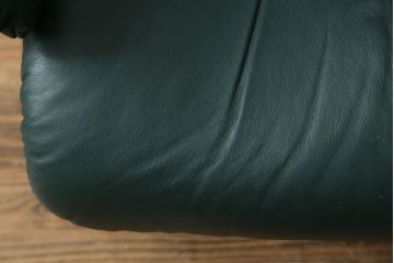 中古　EKORNES(エコーネス)　本革　ロングセラー!!一番人気のストレスレス レノ クラシック(M)(レザー、アームチェア、リクライニングチェア、椅子、一人掛けソファ、1Pソファ)(R-079033)