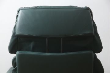 中古　EKORNES(エコーネス)　本革　ロングセラー!!一番人気のストレスレス レノ クラシック(M)(レザー、アームチェア、リクライニングチェア、椅子、一人掛けソファ、1Pソファ)(R-079033)