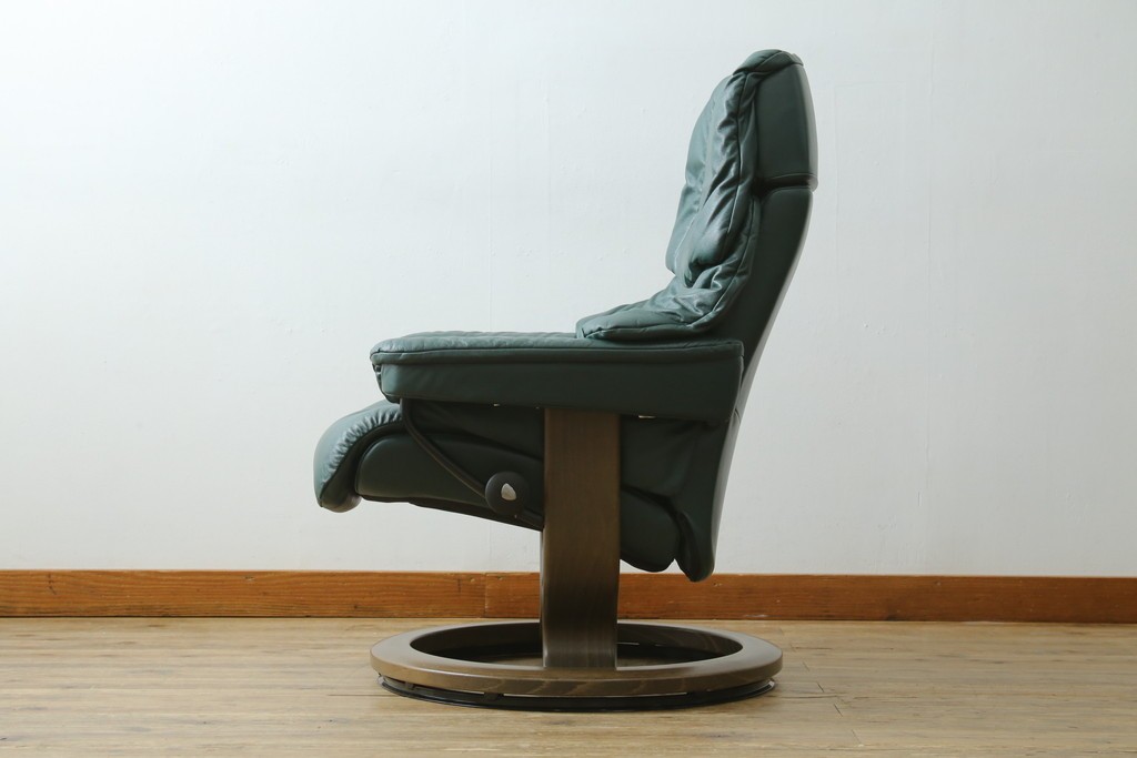中古　EKORNES(エコーネス)　本革　ロングセラー!!　一番人気のストレスレス レノ クラシック M　(R-079033)