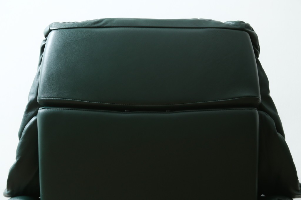 中古　EKORNES(エコーネス)　本革　ロングセラー!!　一番人気のストレスレス レノ クラシック M　(R-079033)