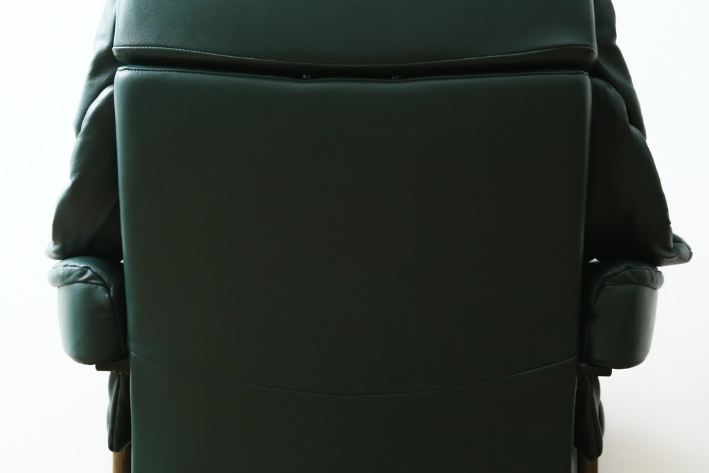 中古　EKORNES(エコーネス)　本革　ロングセラー!!　一番人気のストレスレス レノ クラシック M　(R-079033)