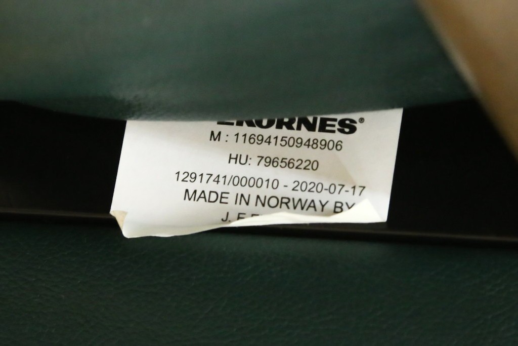 中古　EKORNES(エコーネス)　本革　ロングセラー!!　一番人気のストレスレス レノ クラシック M　(R-079033)