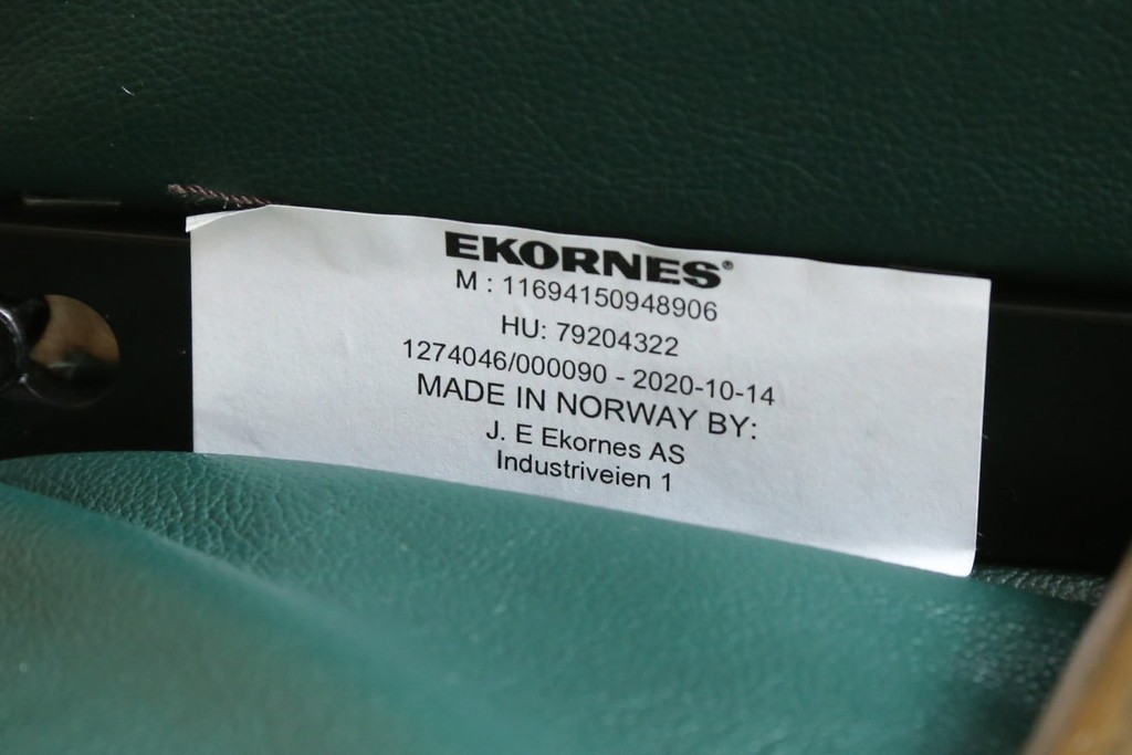 中古　EKORNES(エコーネス)　本革　ロングセラー!!　一番人気のストレスレス レノ クラシック M　(R-079033)