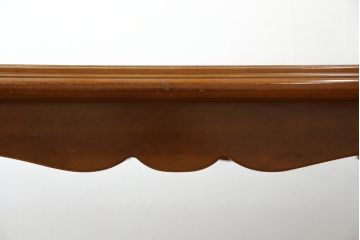 中古　横浜クラシック家具　ダニエル(daniel)　アーリーアメリカンシリーズ　Michel(ミッシェル)　A-307　ヨーロピアンな装飾が上品なダイニングテーブル(ミッシェルテーブル、4人掛け、6人掛け、食卓)(R-079035)