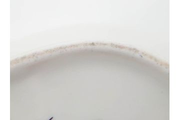 デンマーク　ROYAL COPENHAGEN(ロイヤルコペンハーゲン)　フローラダニカ　20/3508　瑞々しい花と金彩が美しいトライアングルディッシュ(三角プレート、フラワー、皿、洋食器、北欧)(R-079040)　