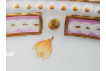 デンマーク　ROYAL COPENHAGEN(ロイヤルコペンハーゲン)　フローラダニカ　20/3566　細部まで繊細に描かれた花が上品なプレート(金彩、フラワー、ディッシュ、大皿、洋食器、北欧)(R-079041)　