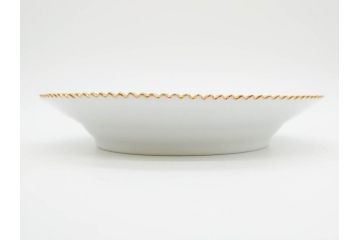 デンマーク　ROYAL COPENHAGEN(ロイヤルコペンハーゲン)　フローラダニカ　617　匠の美技に魅了されるプレート(花、フラワー、金彩、ケーキプレート、中皿、ディッシュ、洋食器、北欧)(R-079042)　