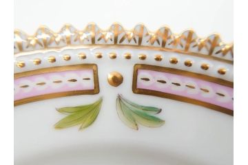デンマーク　ROYAL COPENHAGEN(ロイヤルコペンハーゲン)　フローラダニカ　615　黄色い花が印象的で優雅なプレート(金彩、フラワー、ディッシュ、小皿、銘々皿、洋食器、北欧)(R-079043)
