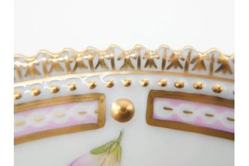 デンマーク　ROYAL COPENHAGEN(ロイヤルコペンハーゲン)　フローラダニカ　621　可憐な花のデザインが可愛らしいプレート(金彩、フラワー、ディッシュ、中皿、ケーキプレート、洋食器、北欧)(R-079045)
