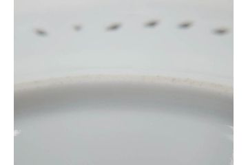 デンマーク　ROYAL COPENHAGEN(ロイヤルコペンハーゲン)　フローラダニカ　380　透かしの縁と金彩が美しいプレート(レース、フリル、金彩、花、フラワー、ディッシュ、大皿、透かし皿、洋食器、北欧)(R-079047)
