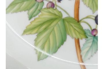 デンマーク　ROYAL COPENHAGEN(ロイヤルコペンハーゲン)　フローラダニカ　624　細部まで丁寧に色付された可愛らしいプレート(金彩、フラワー、ディッシュ、大皿、洋食器、北欧)(R-079049)