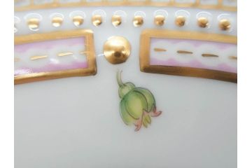 デンマーク　ROYAL COPENHAGEN(ロイヤルコペンハーゲン)　フローラダニカ　624　細部まで丁寧に色付された可愛らしいプレート(金彩、フラワー、ディッシュ、大皿、洋食器、北欧)(R-079049)