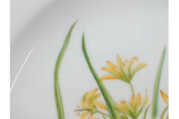 デンマーク　ROYAL COPENHAGEN(ロイヤルコペンハーゲン)　フローラダニカ　20/3549　食卓を鮮やかに彩るプレート(金彩、フラワー、ディッシュ、大皿、洋食器、北欧)(R-079050)