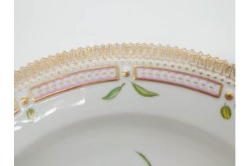 デンマーク　ROYAL COPENHAGEN(ロイヤルコペンハーゲン)　フローラダニカ　20/3549　食卓を鮮やかに彩るプレート(金彩、フラワー、ディッシュ、大皿、洋食器、北欧)(R-079050)