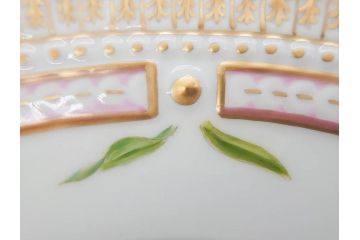 デンマーク　ROYAL COPENHAGEN(ロイヤルコペンハーゲン)　フローラダニカ　20/3549　食卓を鮮やかに彩るプレート(金彩、フラワー、ディッシュ、大皿、洋食器、北欧)(R-079050)