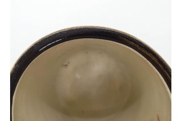 時代物　松景銘　麒麟に雲図　土の温もりを感じる火鉢(陶器、丸火鉢、手あぶり、吉祥文様、霊獣)(R-079053)