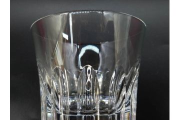 フランス　Baccarat　バカラ　エトナ(2011年・日本限定)　ARABESQUE SMALL BOWL(アラベスク スモール ボウル)　繊細なカッティングが煌めくタンブラー&ボウル(フルレッドクリスタルガラス、ロックグラス、コップ、グラス、小鉢、共箱付き)(R-079054)