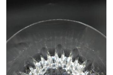 フランス　Baccarat　バカラ　エトナ(2011年・日本限定)　ARABESQUE SMALL BOWL(アラベスク スモール ボウル)　繊細なカッティングが煌めくタンブラー&ボウル(フルレッドクリスタルガラス、ロックグラス、コップ、グラス、小鉢、共箱付き)(R-079054)