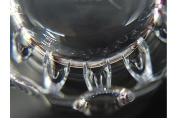 フランス　Baccarat　バカラ　エトナ(2011年・日本限定)　ARABESQUE SMALL BOWL(アラベスク スモール ボウル)　繊細なカッティングが煌めくタンブラー&ボウル(フルレッドクリスタルガラス、ロックグラス、コップ、グラス、小鉢、共箱付き)(R-079054)