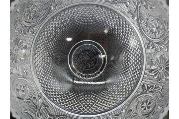 フランス　Baccarat　バカラ　エトナ(2011年・日本限定)　ARABESQUE SMALL BOWL(アラベスク スモール ボウル)　繊細なカッティングが煌めくタンブラー&ボウル(フルレッドクリスタルガラス、ロックグラス、コップ、グラス、小鉢、共箱付き)(R-079054)