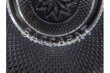 フランス　Baccarat　バカラ　エトナ(2011年・日本限定)　ARABESQUE SMALL BOWL(アラベスク スモール ボウル)　繊細なカッティングが煌めくタンブラー&ボウル(フルレッドクリスタルガラス、ロックグラス、コップ、グラス、小鉢、共箱付き)(R-079054)