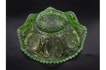 戦前　昭和初期　プレスガラス　ウランガラス　ノスタルジックなデザインが魅力的なフリル皿&氷コップ2客(かき氷カップ、ガラス食器、デザートカップ、硝子、和ガラス、レース)(R-079055)