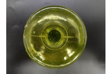 戦前　昭和初期　プレスガラス　ウランガラス　ノスタルジックなデザインが魅力的なフリル皿&氷コップ2客(かき氷カップ、ガラス食器、デザートカップ、硝子、和ガラス、レース)(R-079055)