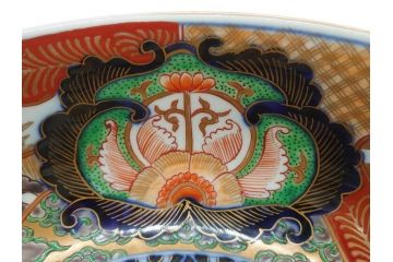 明治期　成化年製　伊万里　色絵　約31cm　1尺　色彩が鮮やかで豪華な深鉢(松、梅、鶴、ツル、菊、花、深皿、金彩、和食器、和皿、一尺)(R-079065)
