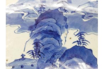 江戸期　古伊万里　山水図　約47cm　1尺5寸　柔らかな青色の濃淡が魅力的な大皿(染付、楼閣図、和皿、和食器、一尺五寸)(R-079066)