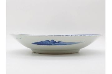 江戸期　古伊万里　山水図　約47cm　1尺5寸　柔らかな青色の濃淡が魅力的な大皿(染付、楼閣図、和皿、和食器、一尺五寸)(R-079066)