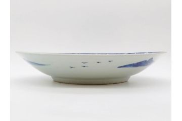 江戸期　古伊万里　山水図　約47cm　1尺5寸　柔らかな青色の濃淡が魅力的な大皿(染付、楼閣図、和皿、和食器、一尺五寸)(R-079066)