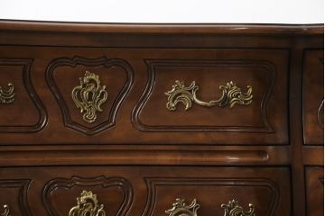 アメリカビンテージ　美品!!　アメリカ高級家具　ヘンレドン社(HENREDON)　ラグジュアリーなフレンチスタイルのチェスト(サイドボード、洋服タンス、収納箪笥、引き出し、ヴィンテージ、米国)(R-079075)