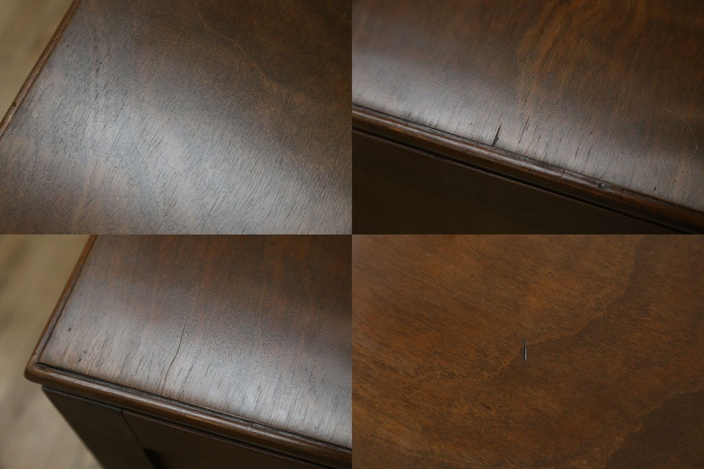 和製アンティーク　昭和を感じさせるレトロな雰囲気が魅力的な透かし彫り入り片袖机　(R-079077)