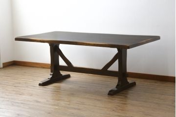 中古　美品　柏木工(KASHIWA)　WILDERNESS(ウィルダネス)　ナラ材　美しい杢目とシックな色合いが魅力のダイニングテーブル(4人掛け、4P、6人掛け、6P、食卓)(定価約26万円)(R-079081)