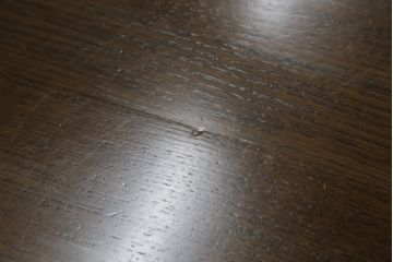 中古　美品　柏木工(KASHIWA)　WILDERNESS(ウィルダネス)　ナラ材　美しい杢目とシックな色合いが魅力のダイニングテーブル(4人掛け、4P、6人掛け、6P、食卓)(定価約26万円)(R-079081)