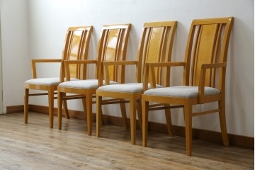 中古　美品!!　IDC大塚家具取り扱い　SPLENDOR(スプレンダー)　バーズアイメープル　洗練されたデザインが美しいダイニングチェア4脚セット　定価4脚で約23万円　(R-079089)